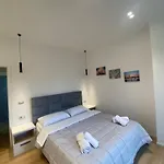 Cozycomfy Apartment